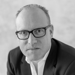 Dr. Sebastian Hofert von Weiss